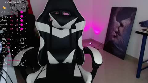 Amelie  online show from 02-26-26, 11:37