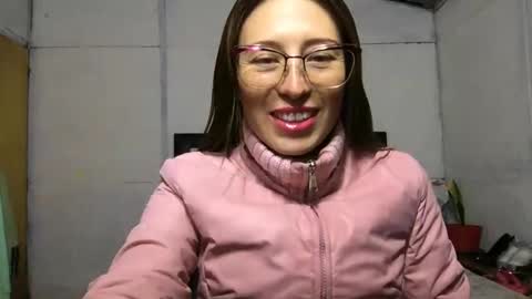 Snapshot of little_devil_diablita90 chatting on 10-14-25, 01:28 Diablita online show from 10-14-25, 01:28