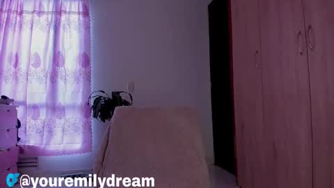 Emily online show from 03-04-26, 05:19