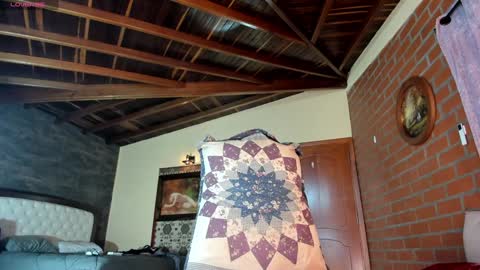 Izzi online show from 01-07-26, 06:43