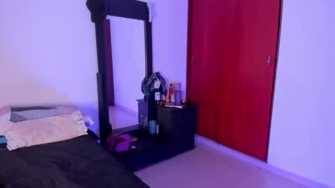 kayla  Instagram kayla 71082 online show from 12-07-24, 02:42