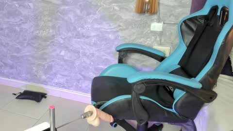 Lili online show from 01-22-25, 10:15