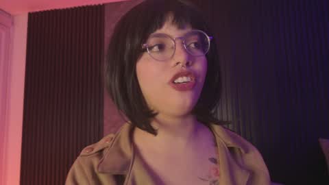 Snapshot of little_maeve chatting on 02-03-25, 11:15 Maeve  online show from 02-03-25, 11:15