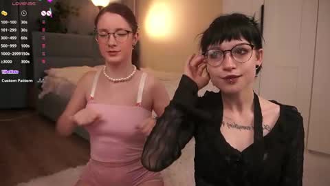 Kiki online show from 07-04-26, 08:04