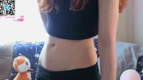 Snapshot of little_red_rosy chatting on 07-14-26, 04:28 Rosy online show from 07-14-26, 04:28