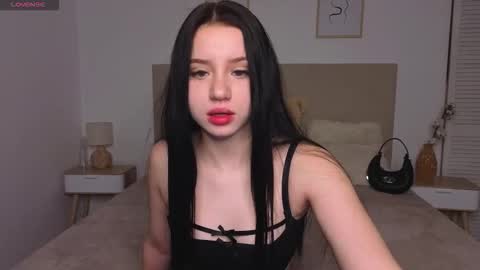 Snapshot of little_sweet1ie chatting on 02-21-26, 02:51 little_sweet1ie online show from 02-21-26, 02:51