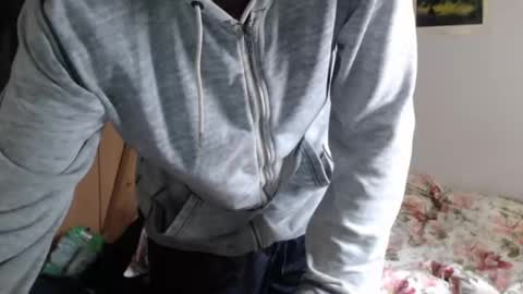 littlealien7 online show from 01-04-25, 01:10