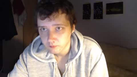 littlealien7 online show from 10-18-25, 11:16