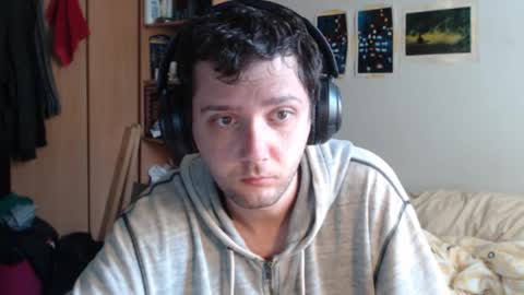 littlealien7 online show from 10-23-25, 06:39