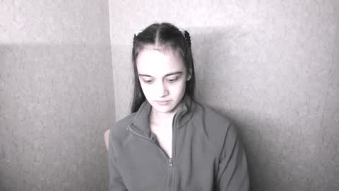 littleashleyy online show from 12-28-24, 03:26