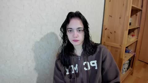 littleashleyy online show from 11-23-25, 11:21