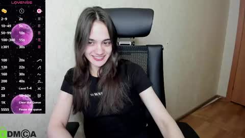 Snapshot of littleashleyy chatting on 03-20-26, 08:35 littleashleyy online show from 03-20-26, 08:35