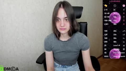 Snapshot of littleashleyy chatting on 04-18-26, 07:07 littleashleyy online show from 04-18-26, 07:07