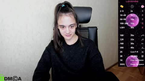 Snapshot of littleashleyy chatting on 04-23-26, 08:33 littleashleyy online show from 04-23-26, 08:33
