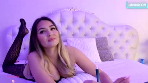 Snapshot of littleblondbunny chatting on 03-02-26, 04:14 littleblondbunny online show from 03-02-26, 04:14