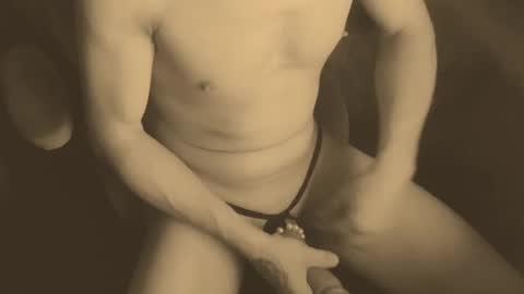 Snapshot of littleboyuk chatting on 12-02-24, 03:15 HANDYBOY LONDON online show from 12-02-24, 03:15