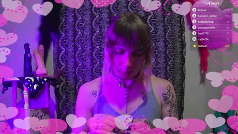 Gwen online show from 12-08-24, 05:50