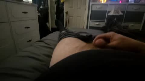 Snapshot of littlecums9 chatting on 07-28-26, 03:54 littlecums9 online show from 07-28-26, 03:54