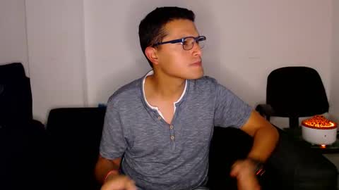 Manu online show from 01-18-26, 02:37