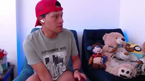 Snapshot of littledicklatin chatting on 07-03-26, 08:37 Manu online show from 07-03-26, 08:37