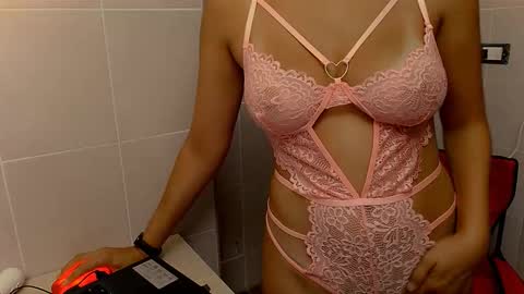 LittleDream20 online show from 11-20-25, 08:14