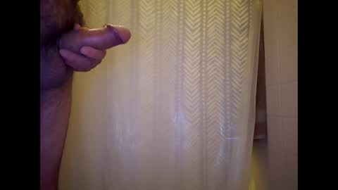 Snapshot of littleguyy888 chatting on 09-11-25, 12:05 littleguyy888 online show from 09-11-25, 12:05