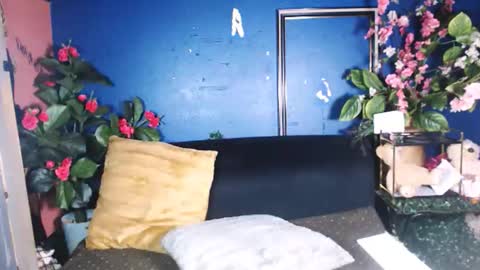 littleindianmilf online show from 03-11-26, 09:26