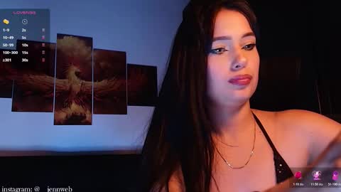 Snapshot of littlejennifer_ chatting on 12-19-25, 09:55 Jennifer de Len online show from 12-19-25, 09:55