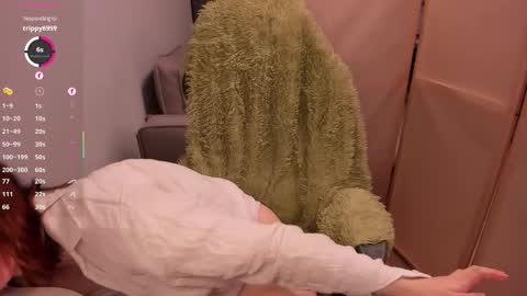 Snapshot of littlemargoo chatting on 02-09-26, 06:12 Margo online show from 02-09-26, 06:12