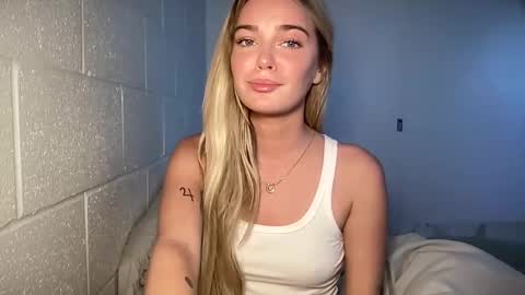 Marciabrady online show from 02-12-25, 09:01