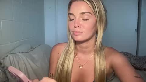 Marciabrady online show from 02-19-25, 11:57