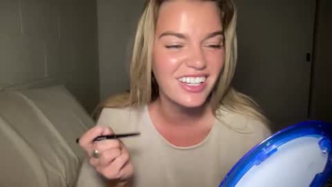 Marciabrady online show from 03-07-25, 05:51