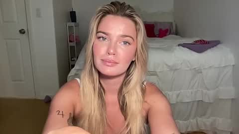 Marciabrady online show from 09-09-25, 07:02