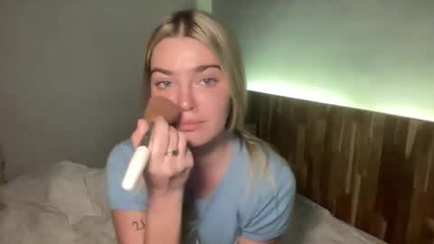 Marciabrady online show from 04-19-26, 12:04