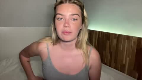 Marciabrady online show from 06-16-26, 03:20