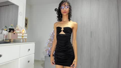 Luna online show from 12-17-24, 11:38