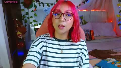 Snapshot of littlerouse_ chatting on 04-29-26, 08:51 Ruby Rouse online show from 04-29-26, 08:51