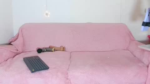 Snapshot of littlesammysexy chatting on 04-23-26, 05:15 Sammy online show from 04-23-26, 05:15