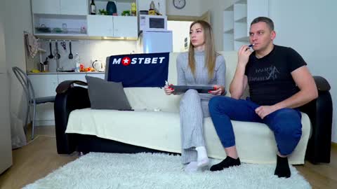 Snapshot of littlesweettifany chatting on 01-09-25, 09:59 Little Tifany online show from 01-09-25, 09:59