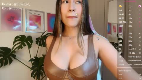 Snapshot of liujunne chatting on 04-01-26, 01:17 Junne liu online show from 04-01-26, 01:17