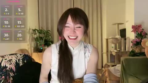 Snapshot of liunana chatting on 06-17-26, 01:12 nana online show from 06-17-26, 01:12