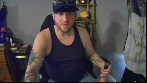 Snapshot of livingpuddle chatting on 11-17-25, 03:07 livingpuddle online show from 11-17-25, 03:07