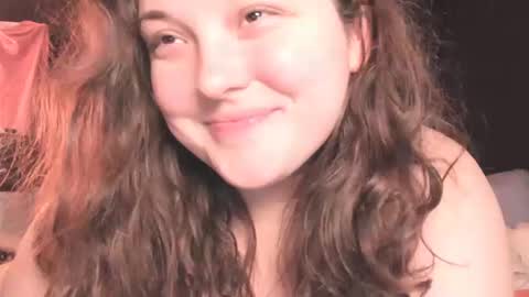 Snapshot of livinsubspace chatting on 10-14-25, 12:44 Liv online show from 10-14-25, 12:44