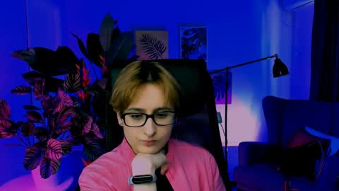 LixeLuna online show from 04-06-26, 06:25