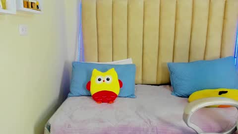 Snapshot of liz_bohemia chatting on 01-10-25, 11:18 LIZ online show from 01-10-25, 11:18