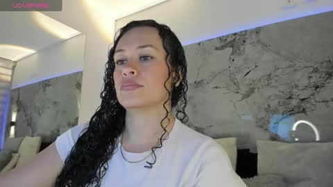 Liz  online show from 11-18-25, 10:41