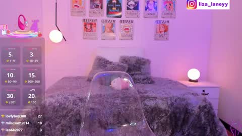 Liza online show from 11-13-25, 05:06