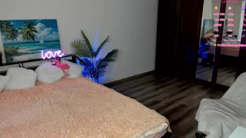 Snapshot of lizabelle_ chatting on 04-18-26, 12:09 Liza online show from 04-18-26, 12:09