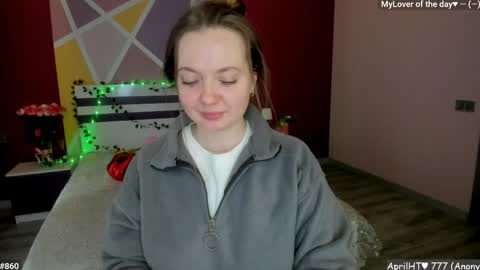 Girl next door online show from 04-08-26, 11:32