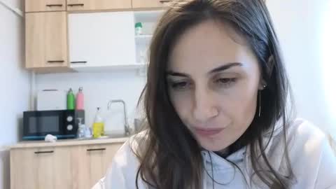 Liza online show from 01-31-25, 07:50